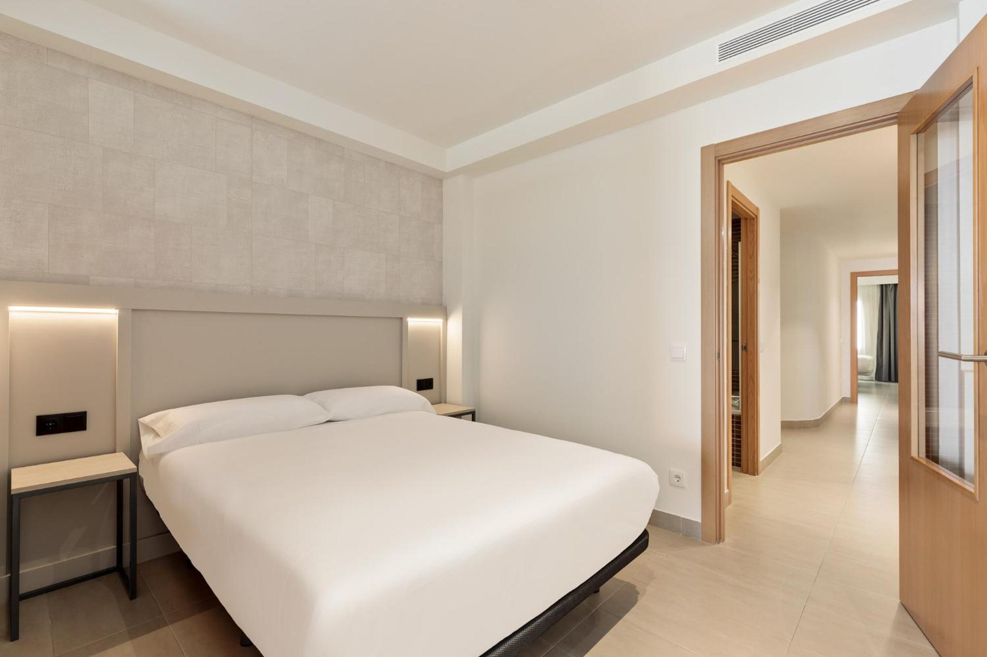 Aparthotel Xic Платья-де-Аро Экстерьер фото