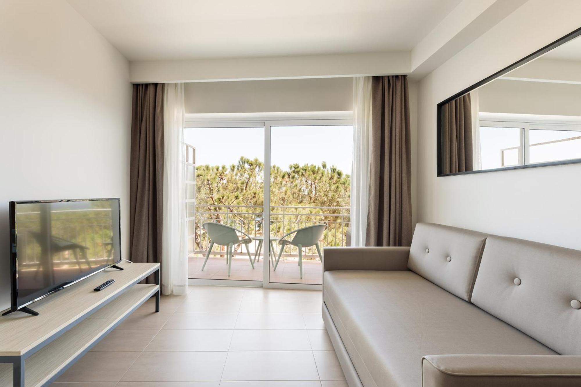 Aparthotel Xic Платья-де-Аро Экстерьер фото