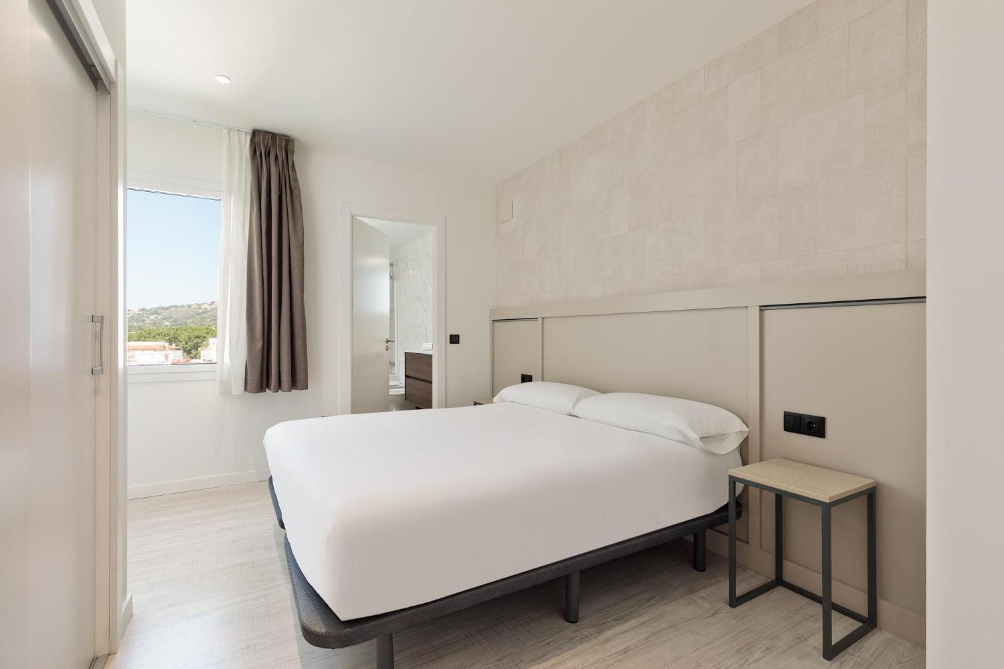 Aparthotel Xic Платья-де-Аро Экстерьер фото